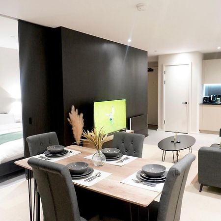 Central Manchester Luxury 2 Bed Apartment With Balcony Екстериор снимка