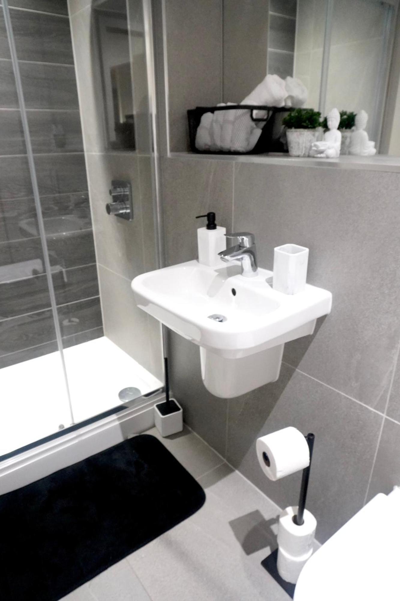 Central Manchester Luxury 2 Bed Apartment With Balcony Екстериор снимка